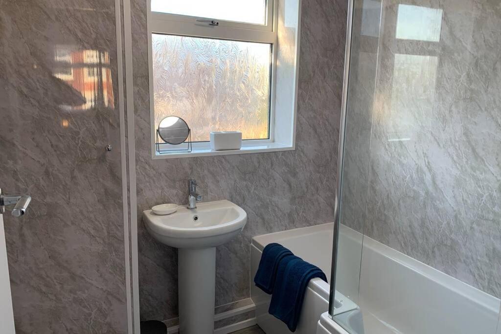 Modern Fully Refurbished 3 Bedroom Home Blackpool Exterior foto